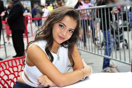 Isabela Merced / isabelamerced / isabelamercedmusic nude photo #0792