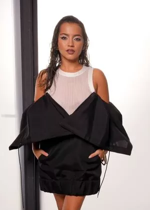 Isabela Merced / isabelamerced / isabelamercedmusic nude photo #0856