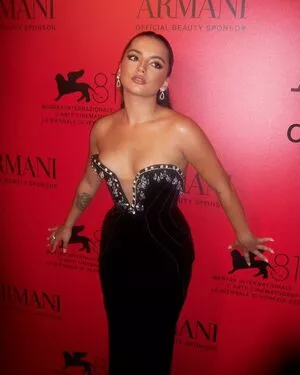 Isabela Merced / isabelamerced / isabelamercedmusic nude photo #0886