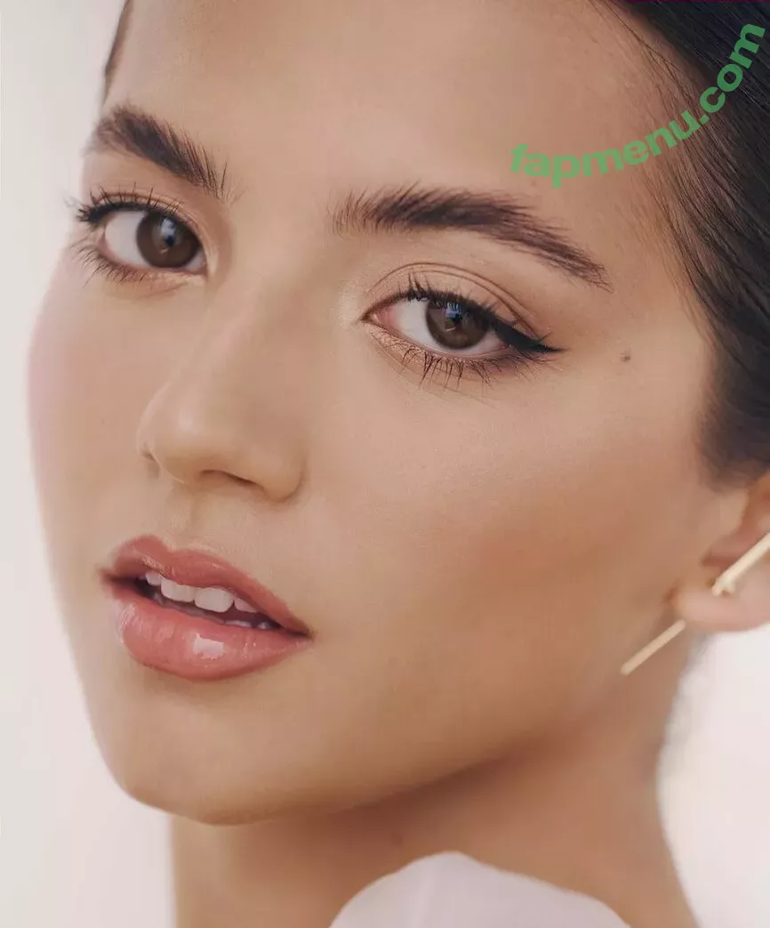 Isabela Merced nude photo #0495 (isabelamerced / isabelamercedmusic)