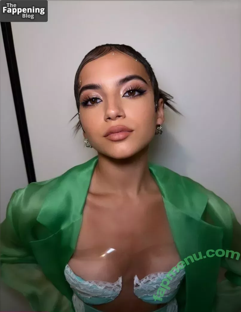Isabela Merced nude photo #0648 (isabelamerced / isabelamercedmusic)