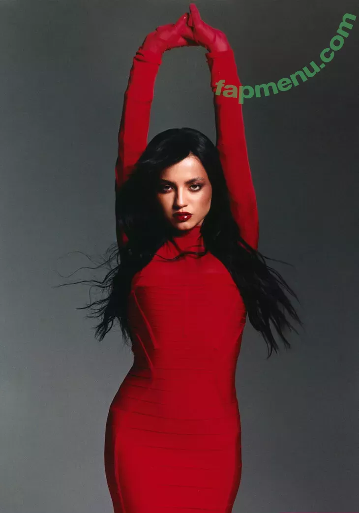 Isabela Merced nude photo #0746 (isabelamerced / isabelamercedmusic)