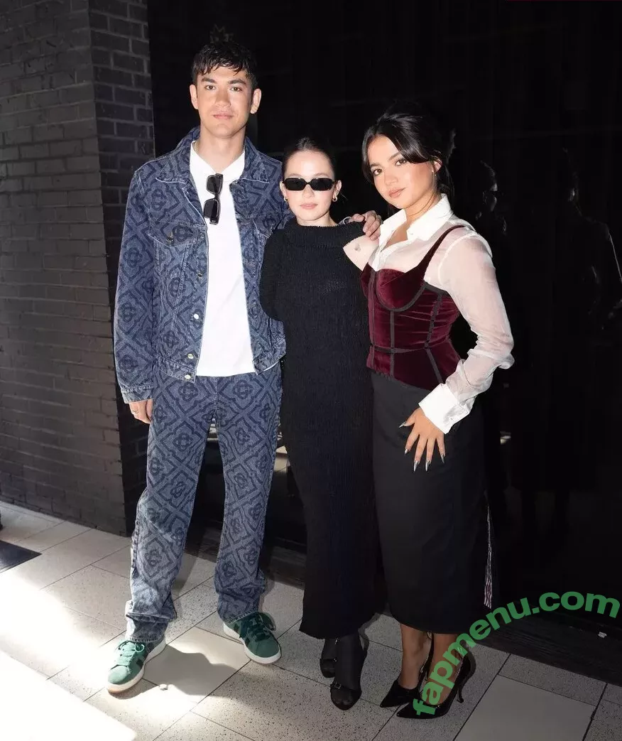 Isabela Merced nude photo #0750 (isabelamerced / isabelamercedmusic)