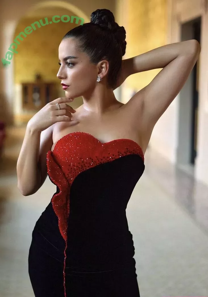 Isabela Merced nude photo #0774 (isabelamerced / isabelamercedmusic)