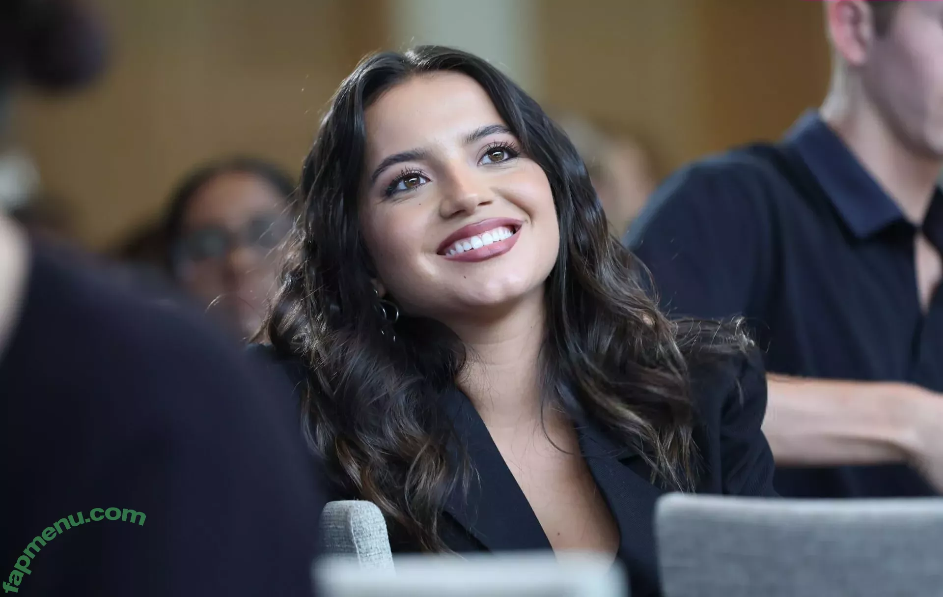 Isabela Merced nude photo #0802 (isabelamerced / isabelamercedmusic)