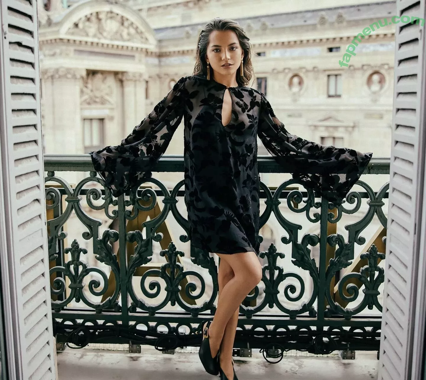 Isabela Merced nude photo #0812 (isabelamerced / isabelamercedmusic)