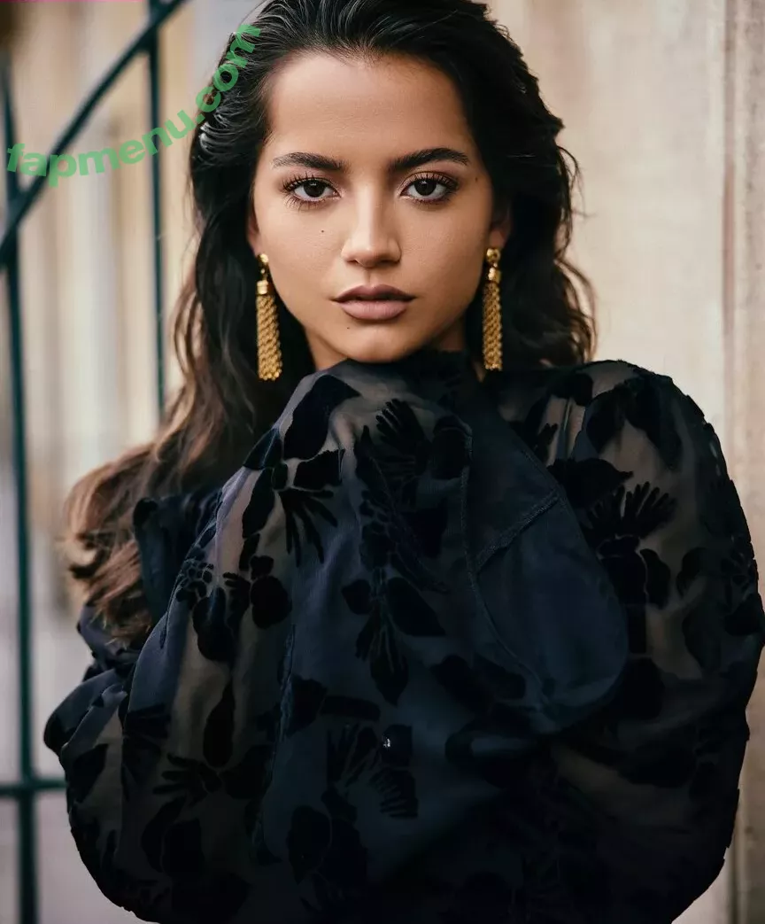 Isabela Merced nude photo #0814 (isabelamerced / isabelamercedmusic)