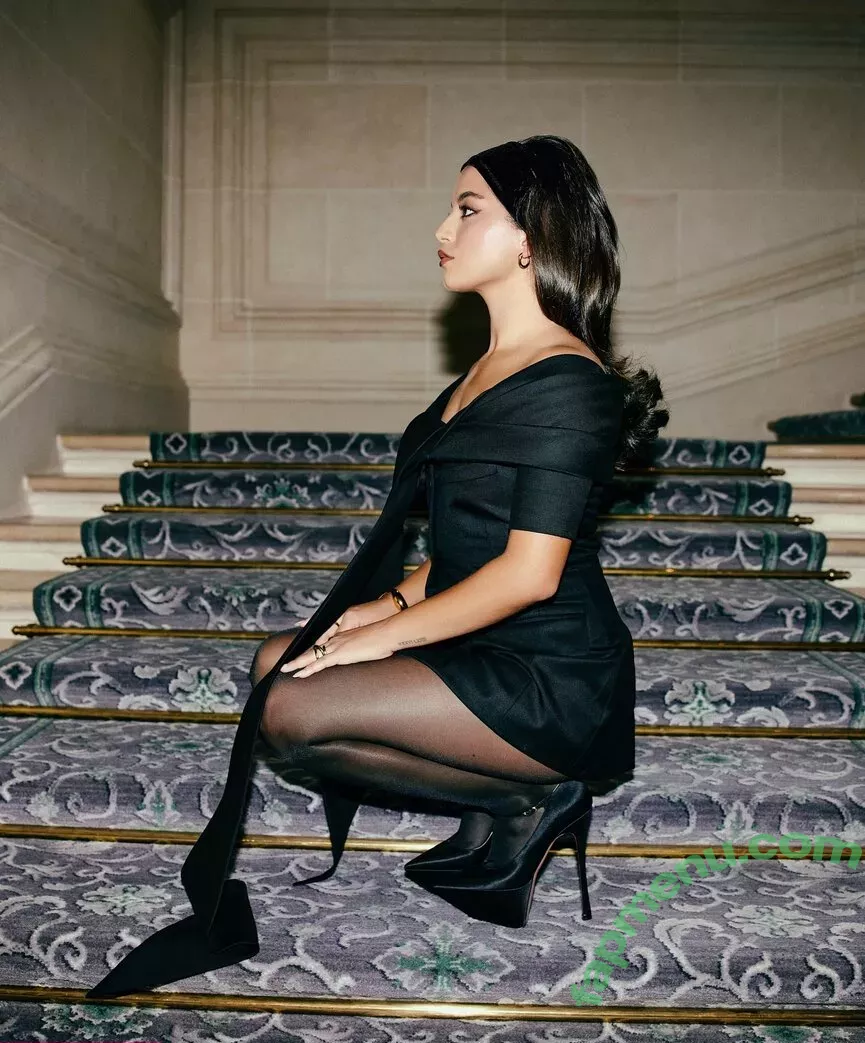 Isabela Merced nude photo #0824 (isabelamerced / isabelamercedmusic)