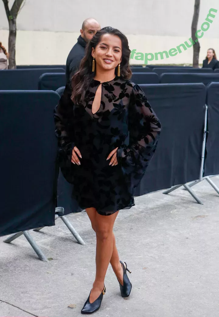 Isabela Merced nude photo #0846 (isabelamerced / isabelamercedmusic)