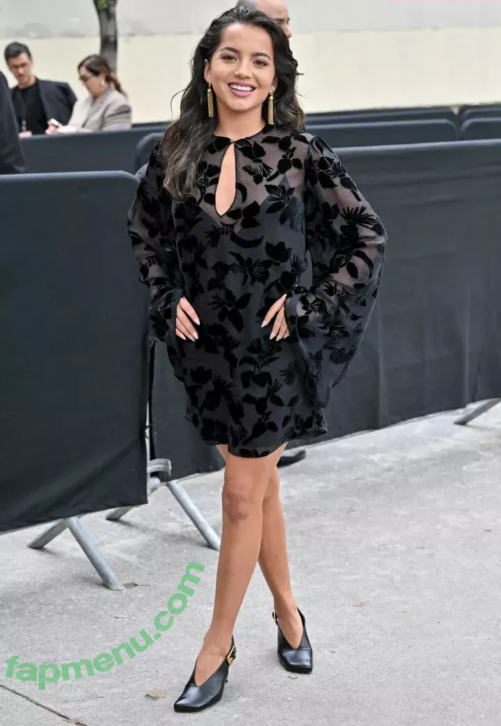 Isabela Merced nude photo #0847 (isabelamerced / isabelamercedmusic)