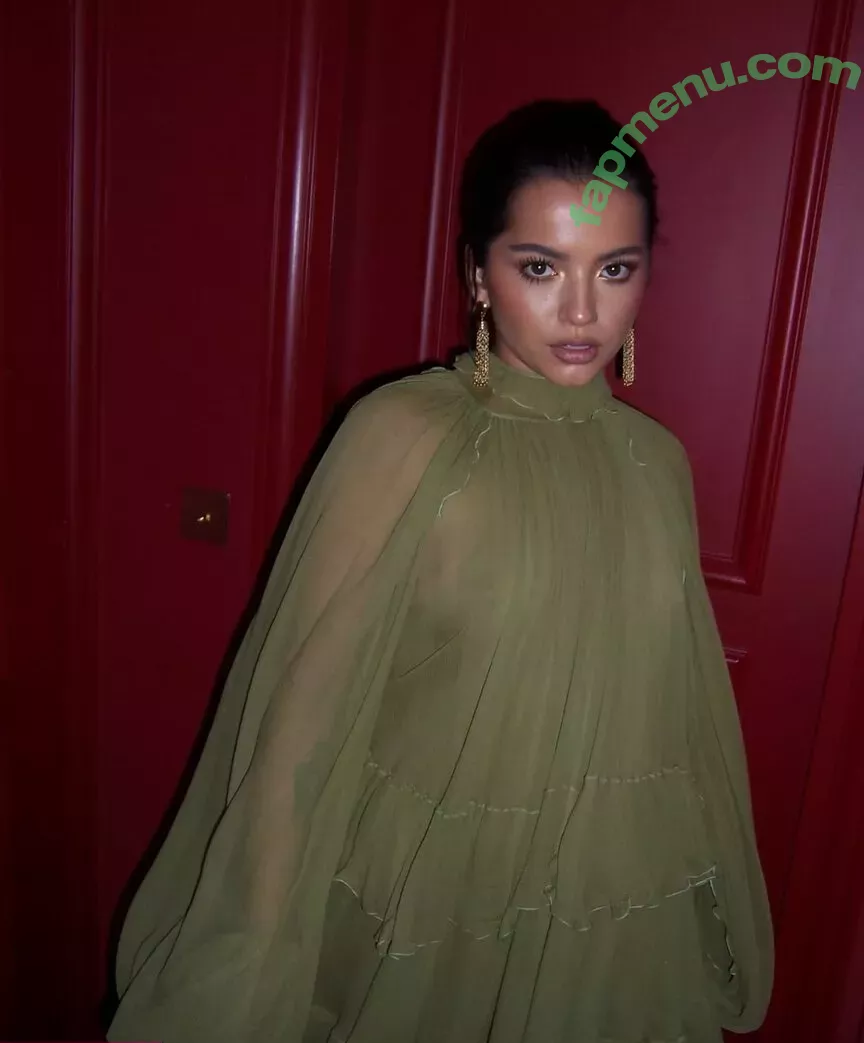 Isabela Merced nude photo #0850 (isabelamerced / isabelamercedmusic)