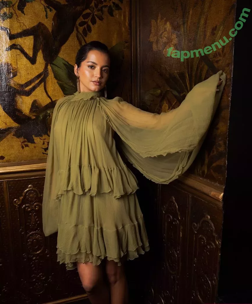 Isabela Merced nude photo #0867 (isabelamerced / isabelamercedmusic)