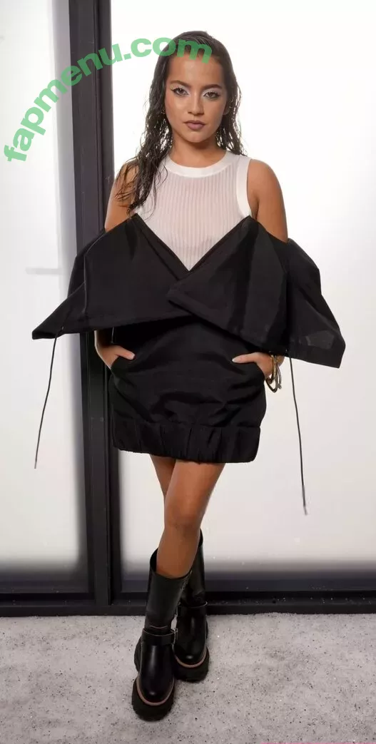 Isabela Merced nude photo #0873 (isabelamerced / isabelamercedmusic)