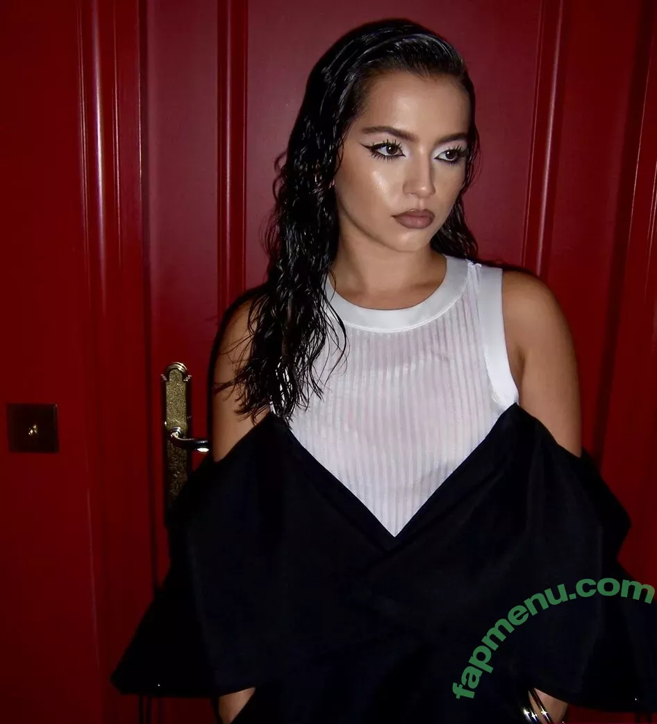 Isabela Merced nude photo #0879 (isabelamerced / isabelamercedmusic)