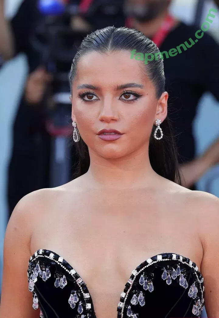 Isabela Merced nude photo #0888 (isabelamerced / isabelamercedmusic)