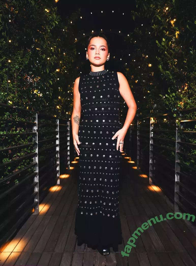 Isabela Merced nude photo #0924 (isabelamerced / isabelamercedmusic)