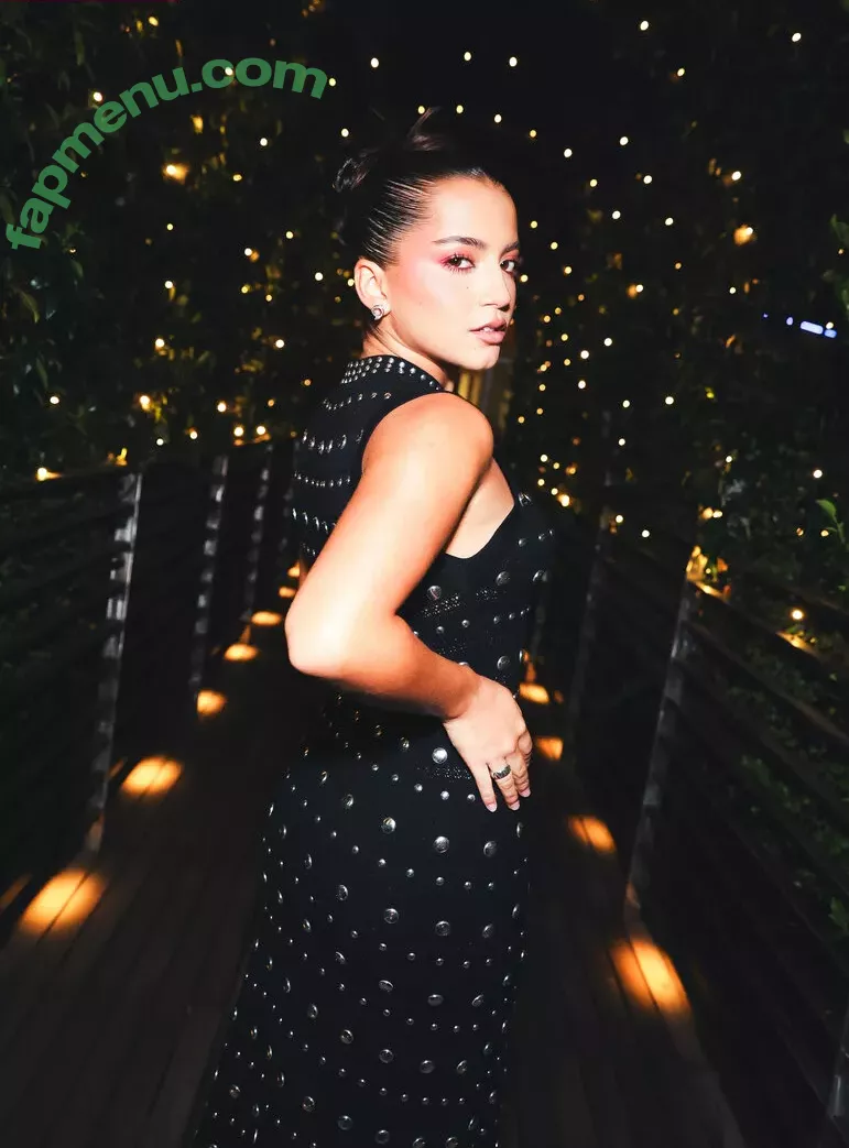 Isabela Merced nude photo #0926 (isabelamerced / isabelamercedmusic)