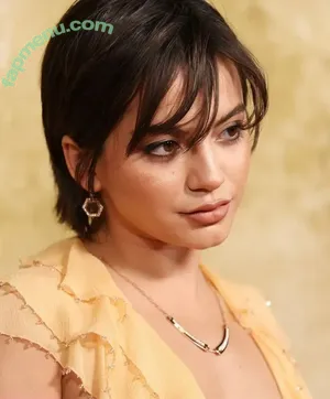 Isabela Merced / isabelamerced nude photo #1222