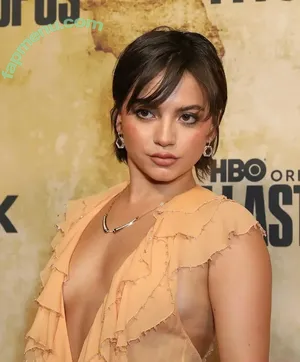 Isabela Merced / isabelamerced nude photo #1237