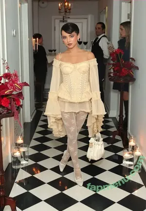 Isabela Merced / isabelamerced / isabelamercedmusic nude photo #1841