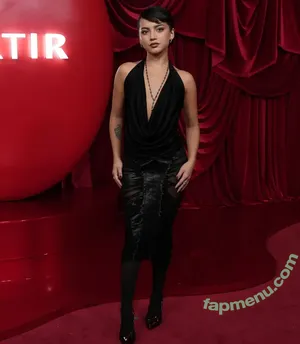 Isabela Merced / isabelamerced / isabelamercedmusic nude photo #1877