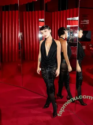 Isabela Merced / isabelamerced / isabelamercedmusic nude photo #1900