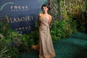 Isabela Merced / isabelamerced / isabelamercedmusic nude photo #1964