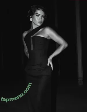 Isabela Merced / isabelamerced / isabelamercedmusic nude photo #1983