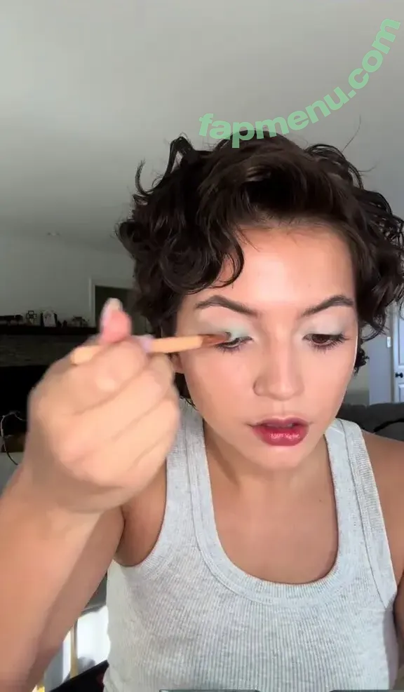 Isabela Merced nude photo #1384 (isabelamerced)