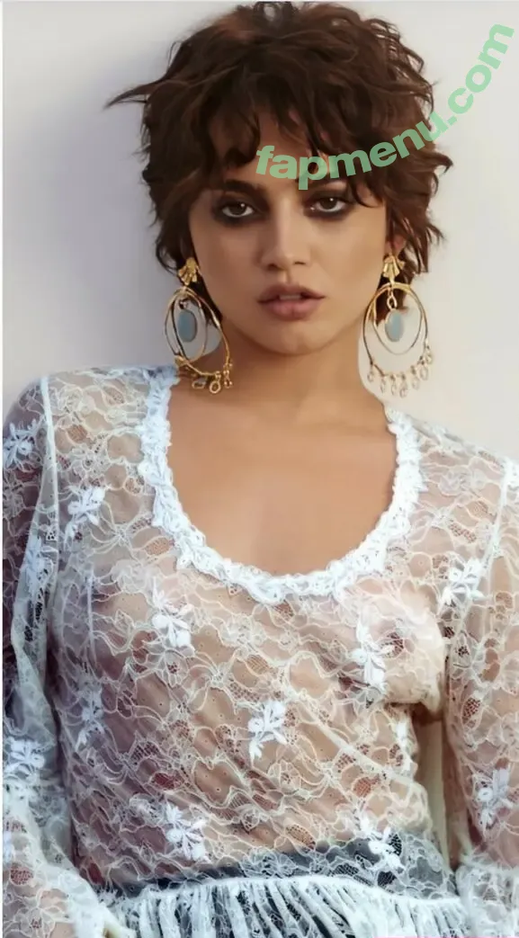 Isabela Merced nude photo #1800 (isabelamerced)