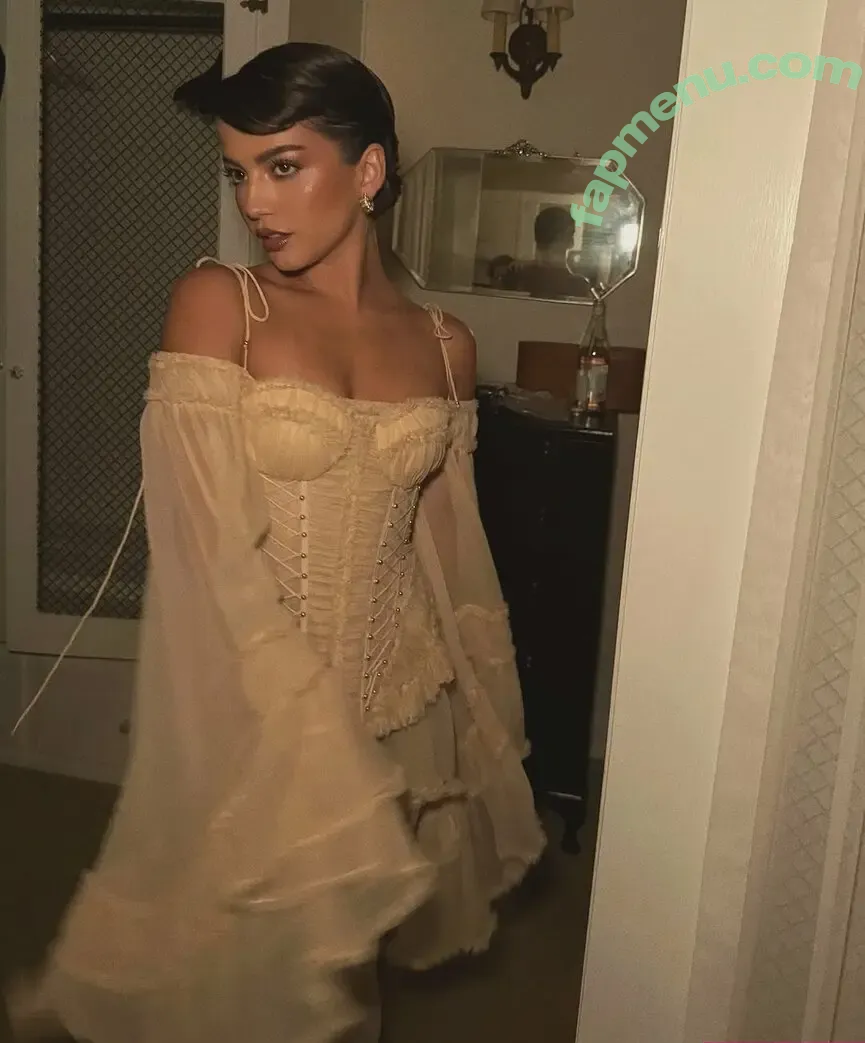 Isabela Merced nude photo #1845 (isabelamerced / isabelamercedmusic)