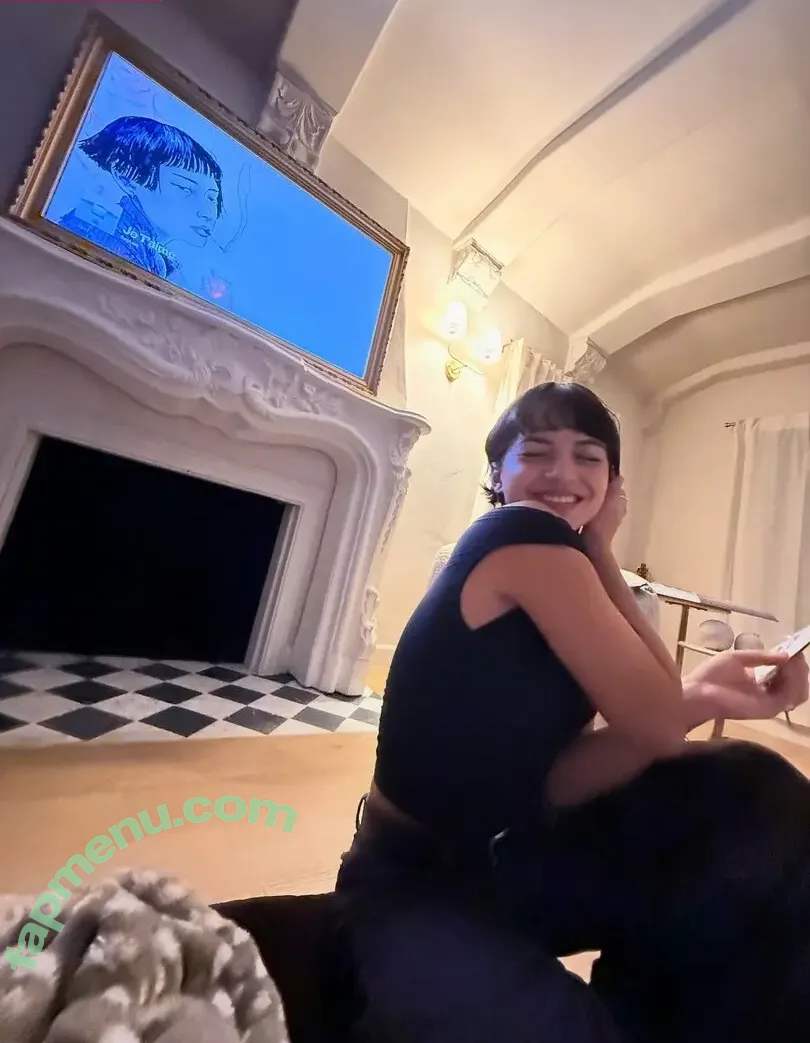 Isabela Merced nude photo #1849 (isabelamerced / isabelamercedmusic)