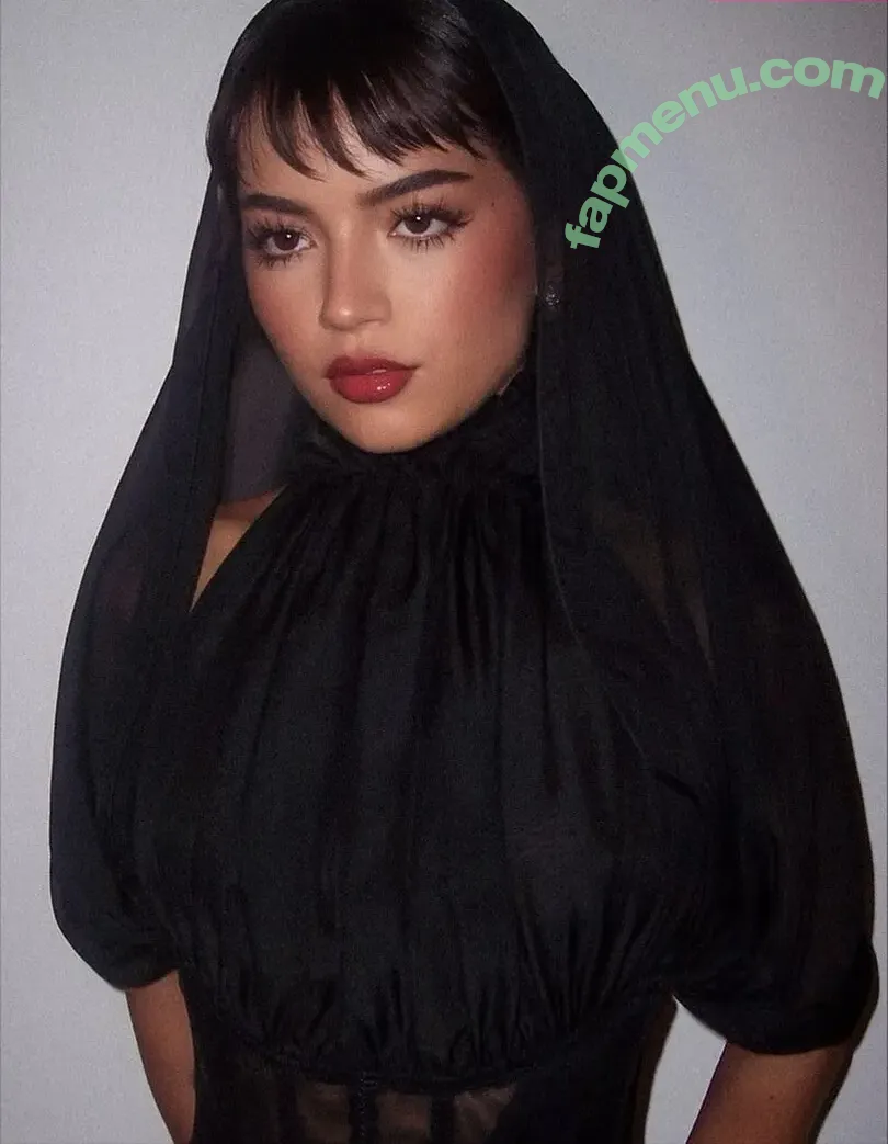 Isabela Merced nude photo #1949 (isabelamerced / isabelamercedmusic)