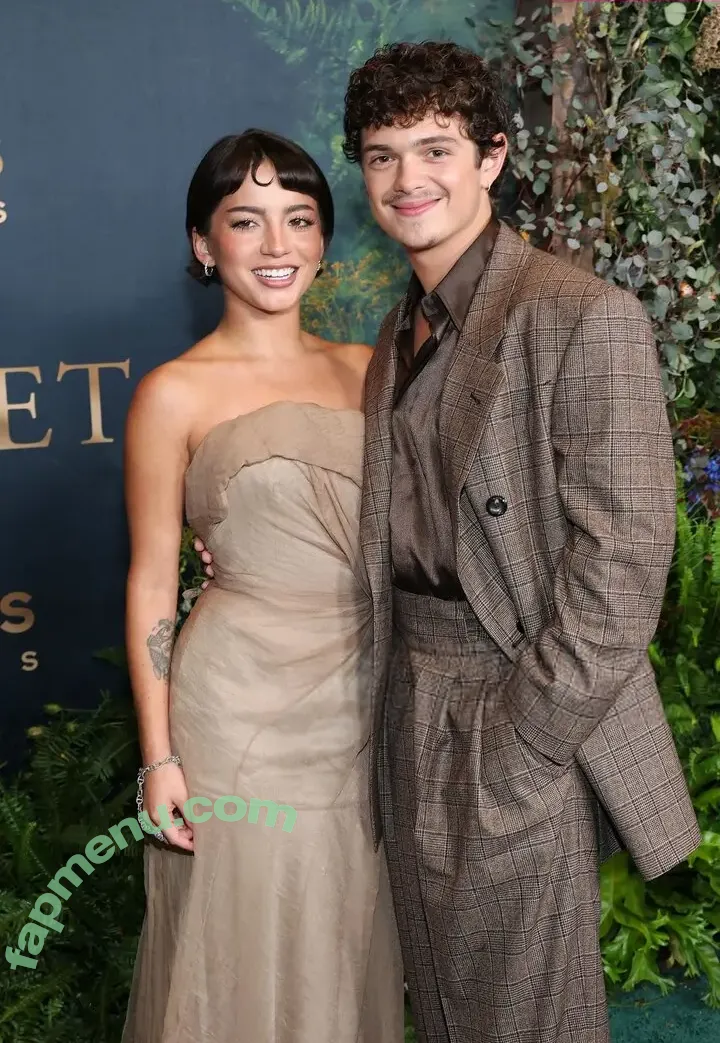 Isabela Merced nude photo #1954 (isabelamerced / isabelamercedmusic)