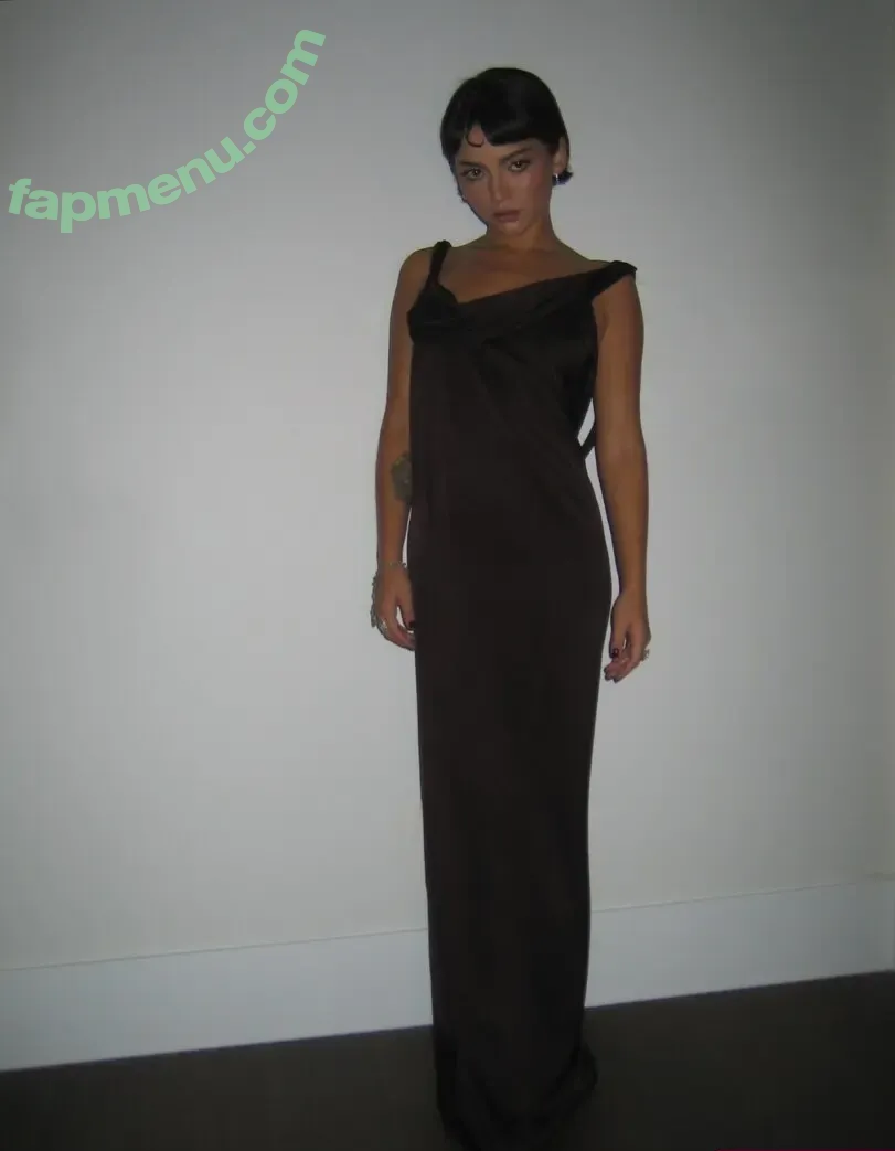 Isabela Merced nude photo #1973 (isabelamerced / isabelamercedmusic)