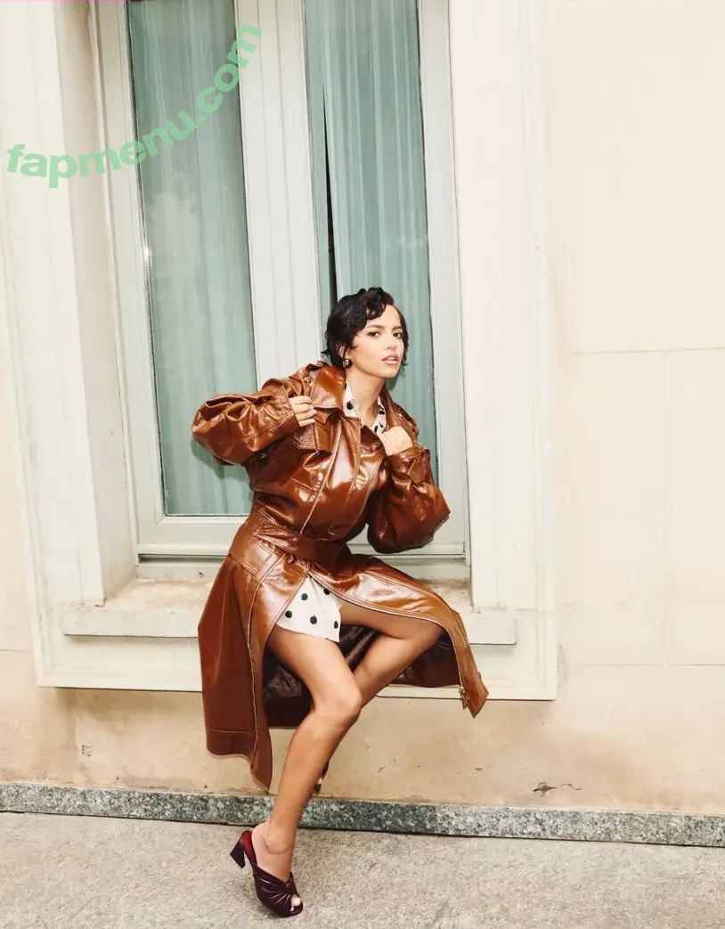 Isabela Merced nude photo #2182 (isabelamerced / isabelamercedmusic)
