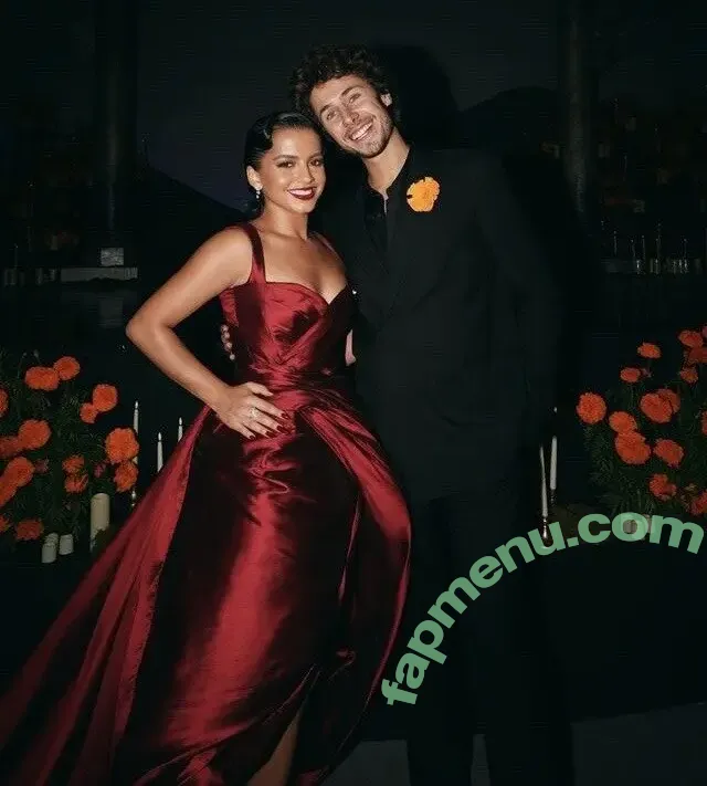 Isabela Merced nude photo #2216 (isabelamerced / isabelamercedmusic)