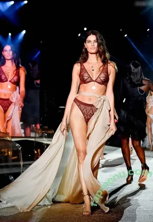 Isabeli Fontana / isabelifontana / isafontaneli nude photo #0128