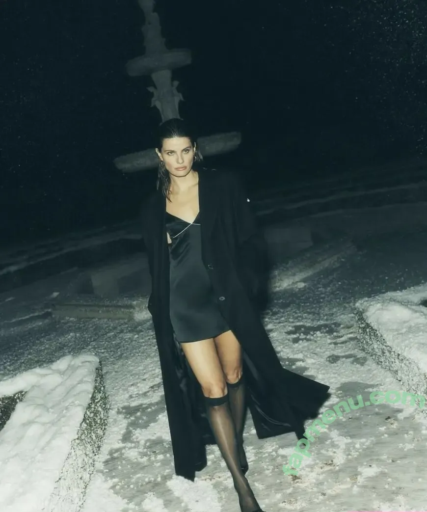 Isabeli Fontana nude photo #0141 (isabelifontana / isafontaneli)
