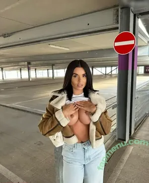 Isabell Böttger / 1sabellxo nude photo #0039
