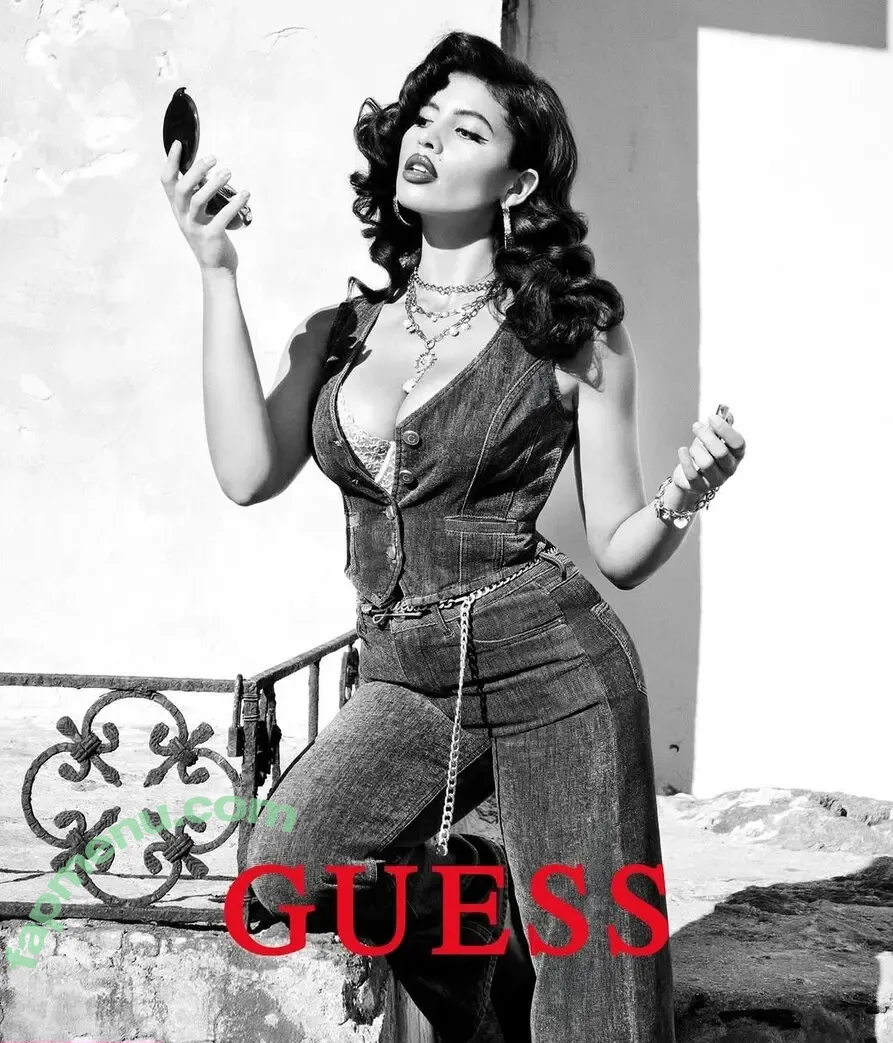 Isabella Carr nude photo #0312 (isabellacarrr)