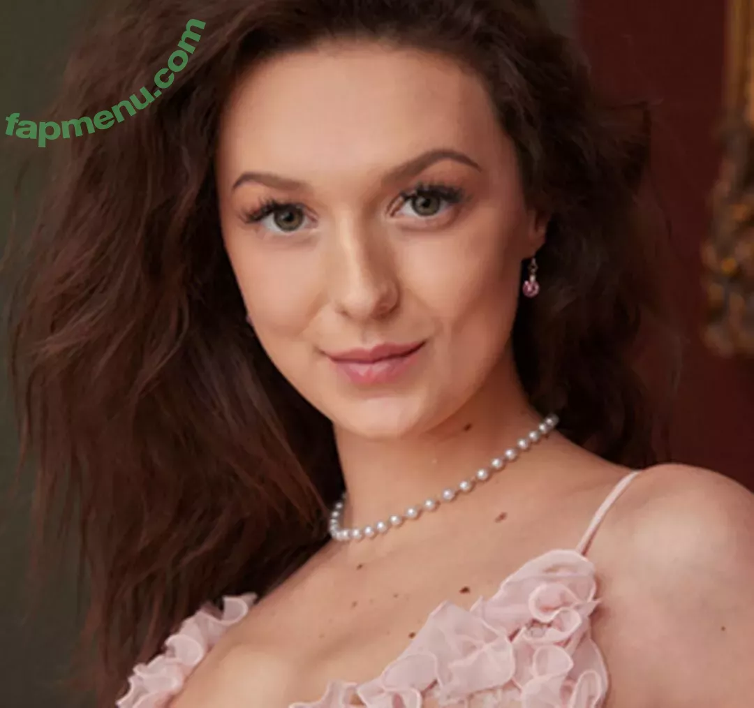 Isabella De Laa nude photo #0094 (isabelladelaa / isabelladelaa_official)