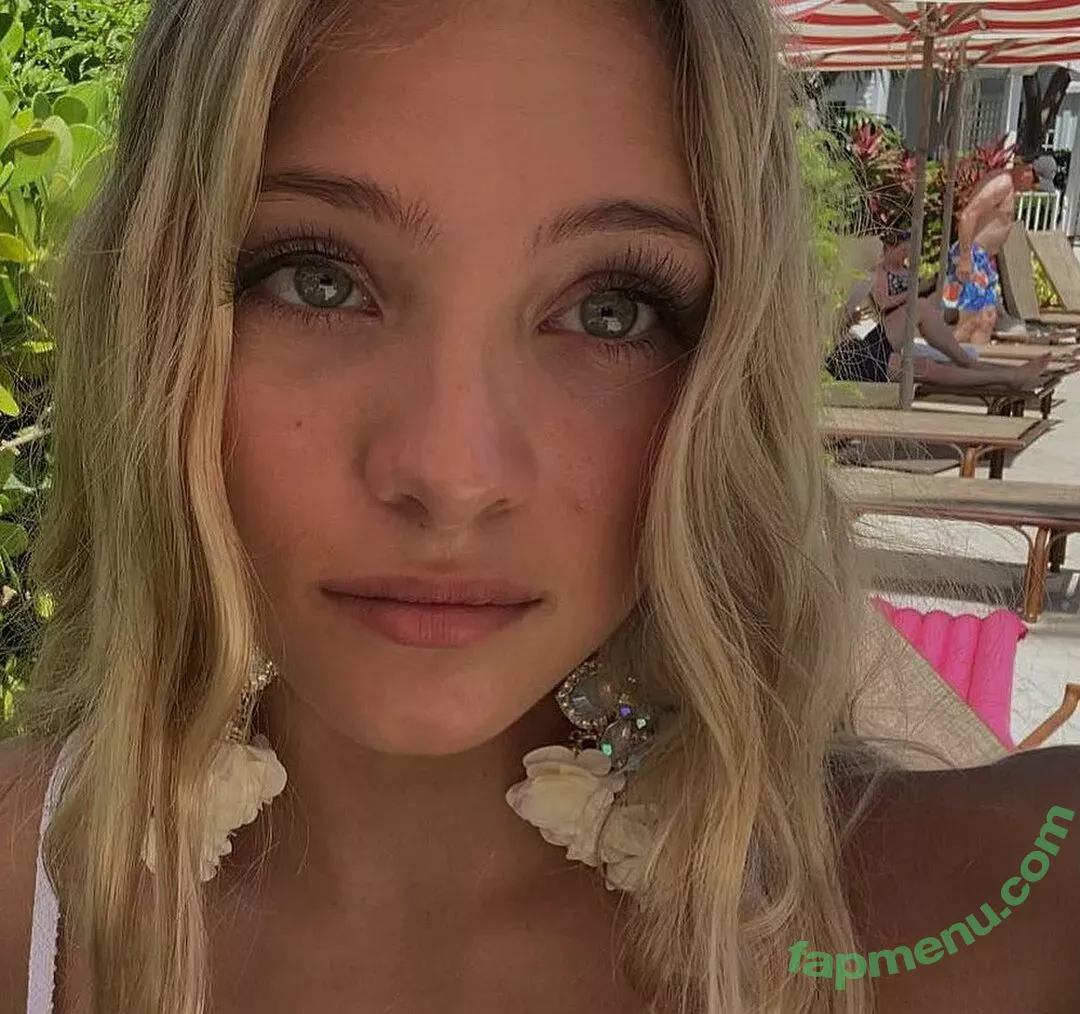 Isabella DuCharme nude photo #0049 (isabelladucharme)