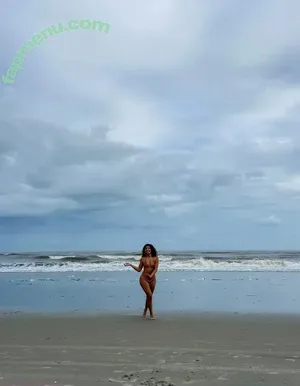 Isabella Ferreira / isabelly-ferreira / theisabellaferreira nude photo #0116