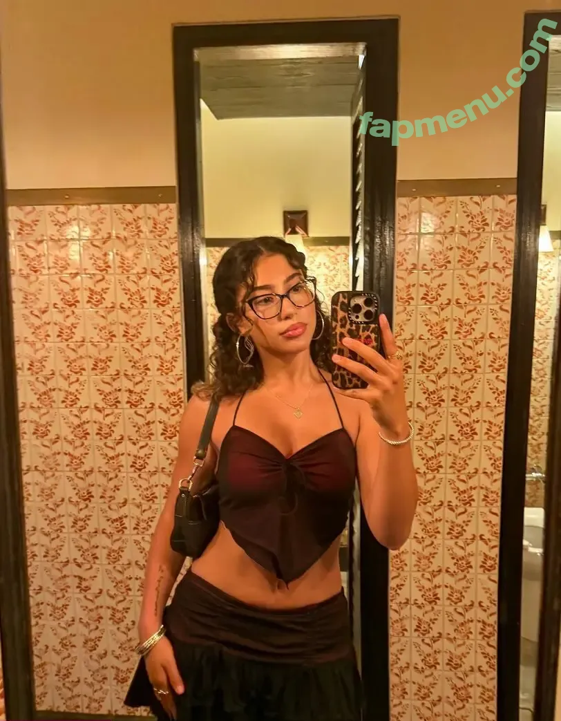 Isabella Ferreira nude photo #0095 (isabelly-ferreira / theisabellaferreira)