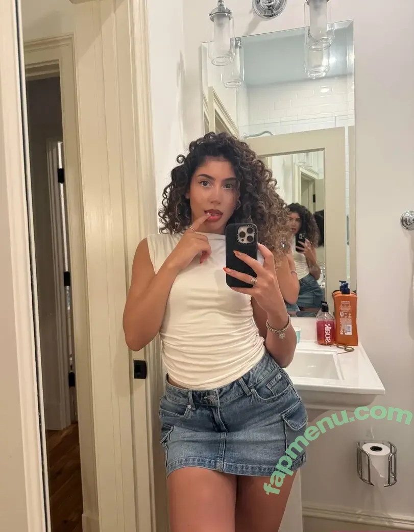 Isabella Ferreira nude photo #0113 (isabelly-ferreira / theisabellaferreira)