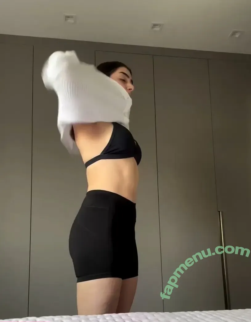 Isabella Lacerda nude photo #0103 (isabellalacerda_nutri)