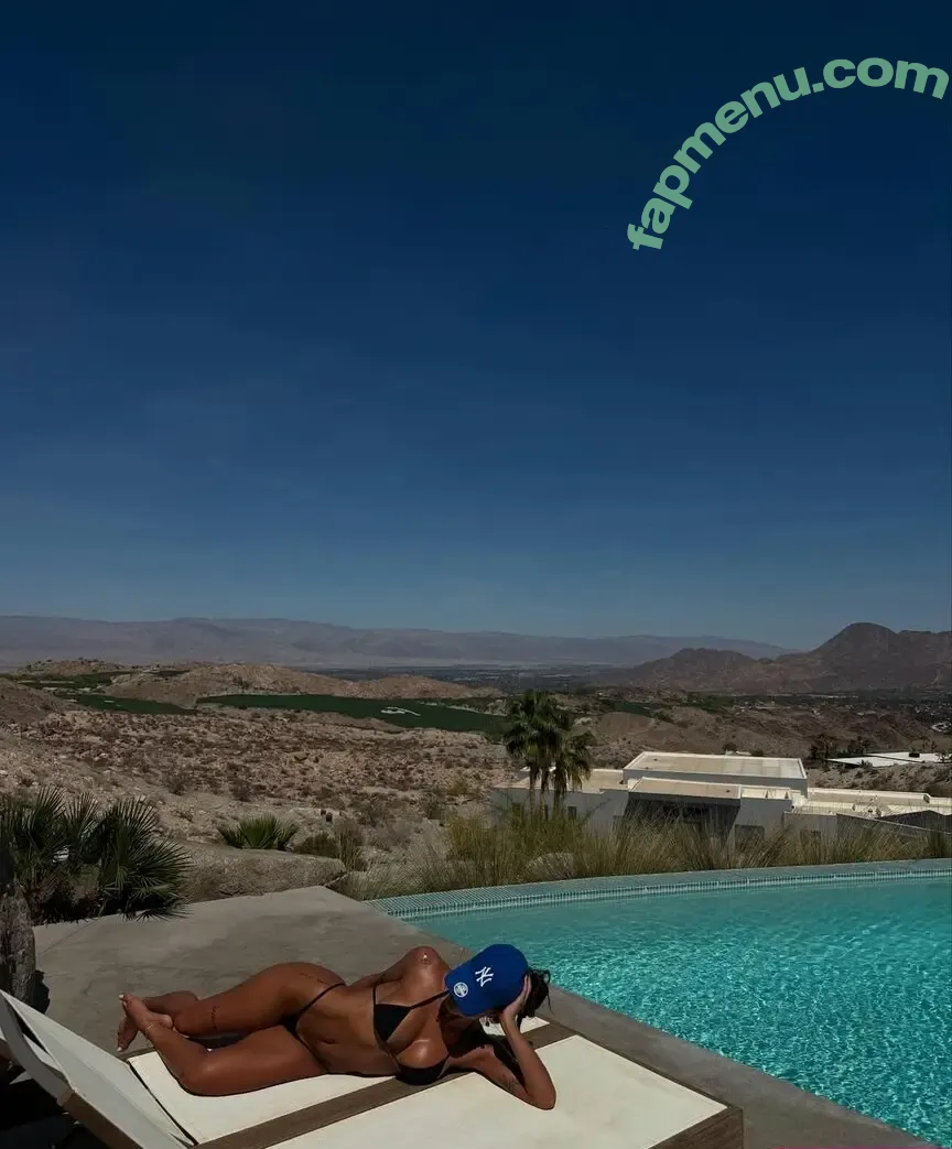 Isabella Ladera nude photo #0207 (isabella.ladera / u364813583)