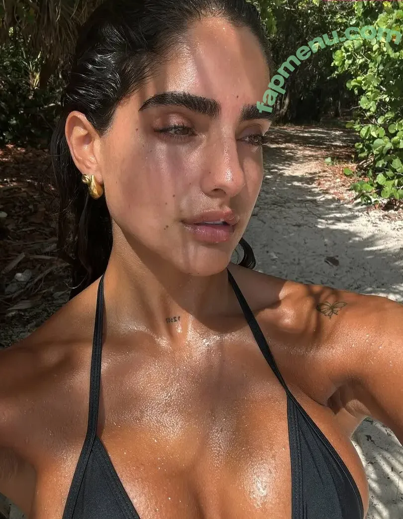 Isabella Ladera nude photo #0218 (isabella.ladera / u364813583)