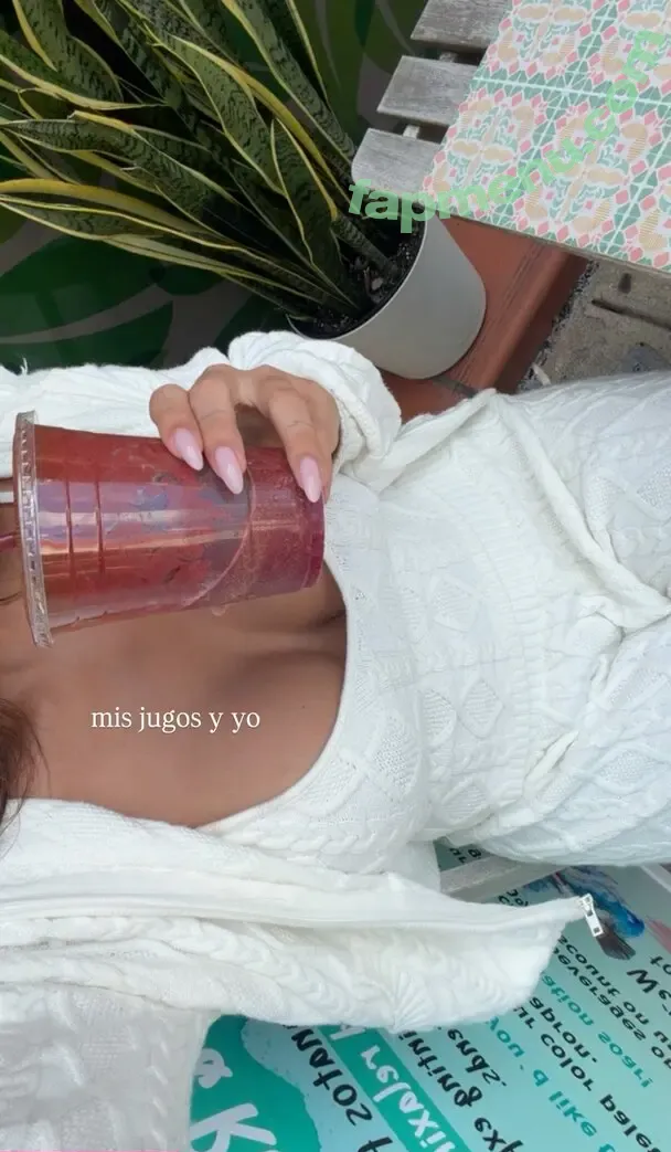 Isabella Ladera nude photo #0325 (isabella.ladera / u364813583)